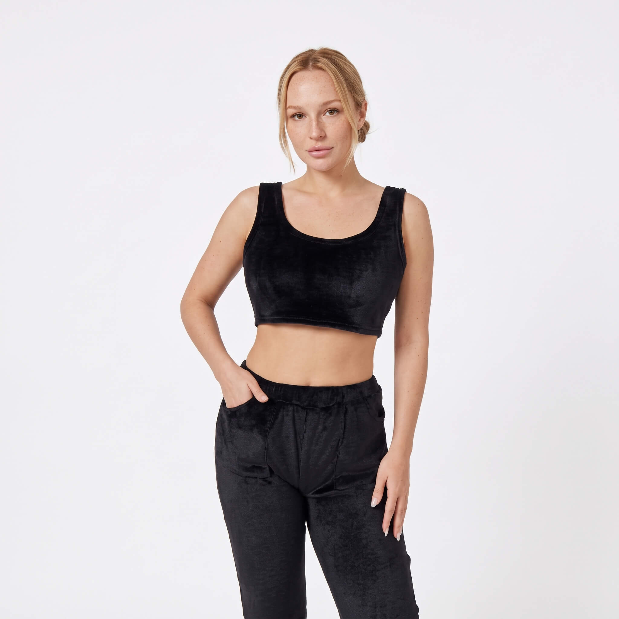 Velvethappiness Cozy 3-Piece Cute Loungewear Pajama Set for Women Black 03